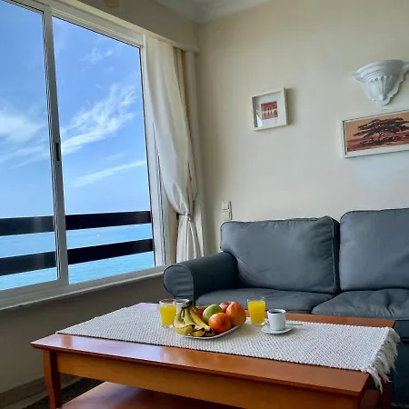 Appartement Direct At The - *